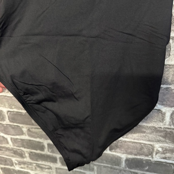 Andie one piece swimsuit black - Picture 10 of 10